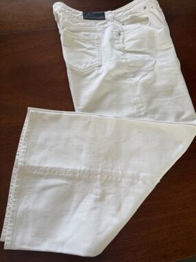 VVB Victoria Beckham size 32 PORTLAND Mid-Rise Wide Leg white denim pants